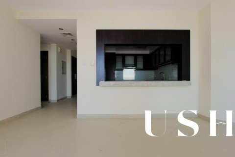 Apartment in The Views, Dubai 2 bedrooms, 125 sq.m. № 46690 - photo 4