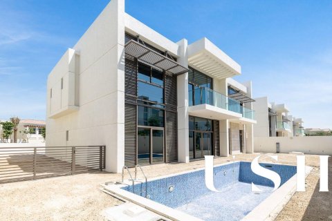 Вилла в District One, Мохаммед Бин Рашид Сити, Дубай, 5 спален, 750м², № 46692