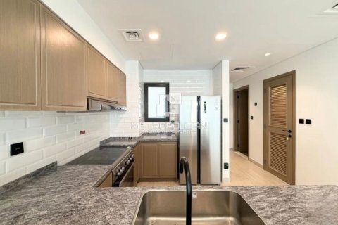 Снять в аренду таунхаус в Damac Lagoons, Дубай: 5 спален, 144м², № 73167 - фото 5