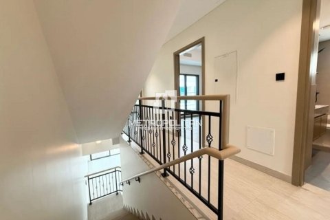 Снять в аренду таунхаус в Damac Lagoons, Дубай: 5 спален, 144м², № 73167 - фото 8