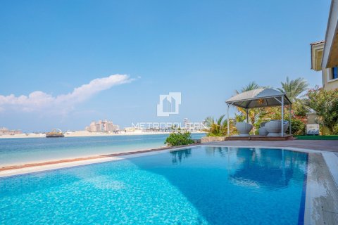 Villa in Garden Homes, Palm Jumeirah, Dubai 4 bedrooms, 624 sq.m. № 73160 - photo 27