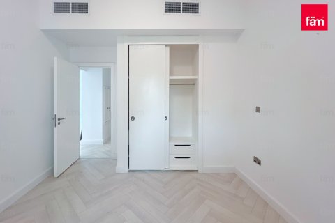 Villa à Palm Jumeirah, Dubai, 5 chambres, 263.8 m², № 135238 - photo 16