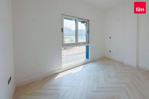 Villa à Palm Jumeirah, Dubai, 5 chambres, 263.8 m², № 135238 - photo 13