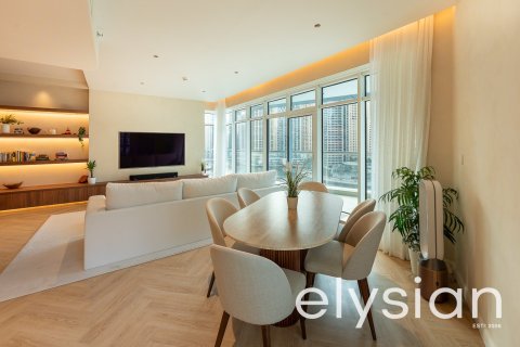 Apartment in Dubai Marina, Dubai 3 bedrooms, 215 sq.m. № 37886 - photo 7