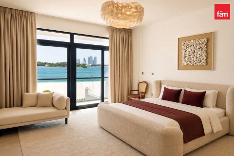 Villa in Palm Jumeirah, Dubai 5 bedrooms, 478.4 sq.m. № 124267 - photo 6