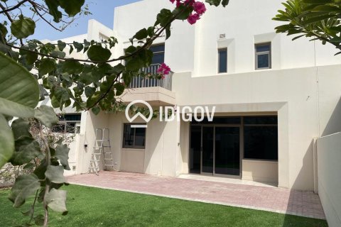 Adosado en Hayat Townhouses, Town Square, Dubai, 3 dormitorios, 220.27 m², № 124636 - foto 2