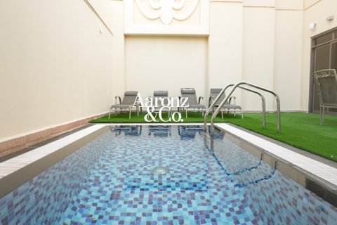 Appartement à Jumeirah Beach Residence, Dubai, 4 chambres, 638 m², № 135074 - photo 2