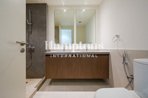 Apartment in Dubai South (Dubai World Central), Dubai 3 bedrooms, 210.40021119 sq.m. № 135071 - photo 22