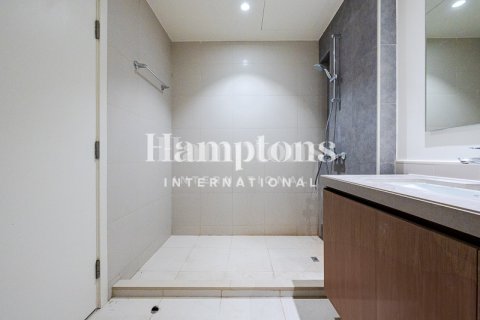 Apartment in Dubai South (Dubai World Central), Dubai 3 bedrooms, 210.40021119 sq.m. № 135071 - photo 6