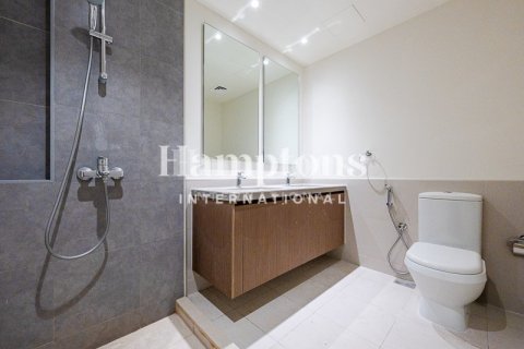 Apartment in Dubai South (Dubai World Central), Dubai 3 bedrooms, 210.40021119 sq.m. № 135071 - photo 4