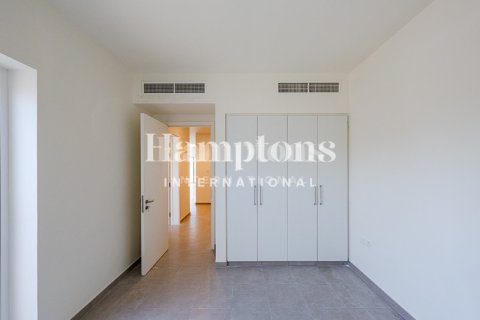 Apartment in Dubai South (Dubai World Central), Dubai 3 bedrooms, 210.40021119 sq.m. № 135071 - photo 3