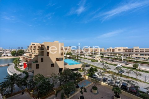 Снять в аренду квартиру в Marina Residences, Пальма Джумейра, Дубай: 2 спальни, 173м², № 37925 - фото 13