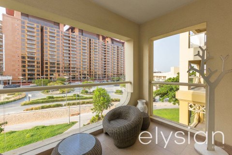 Квартира в Пальме Джумейре, Дубай, 2 спальни, 153м², № 37928