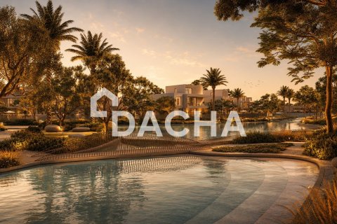 Villa in Dubai 5 bedrooms, 1022 sq.m. № 112741 - photo 12