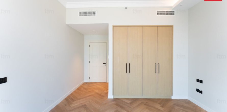 Apartment in Al Barsha, Dubai 1 bedroom, 107 sq.m. № 139491