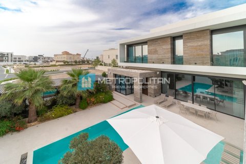 Снять в аренду виллу в Pearl Jumeirah, Джумейра, Дубай: 5 спален, 892м², № 73765 - фото 16