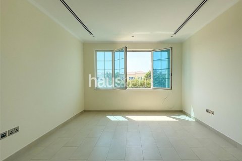 Villa à Legacy, Jumeirah Park, Dubai, 4 chambres, 759 m², № 44528 - photo 8