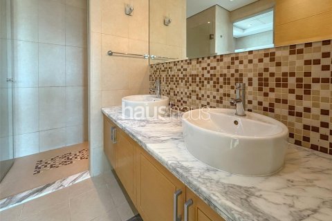 Villa à Legacy, Jumeirah Park, Dubai, 4 chambres, 759 m², № 44528 - photo 12