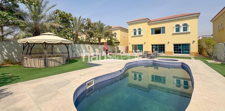 Villa à Legacy, Jumeirah Park, Dubai, 4 chambres, 759 m², № 44528
