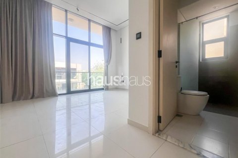 Villa en DAMAC Hills (Akoya by DAMAC), Dubai, 5 dormitorios, 467 m², № 44601 - foto 15