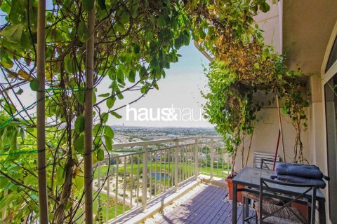Apartment in The Views, Dubai 1 bedroom, 68 sq.m. № 44527 - photo 5
