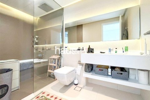 Apartment in Dubai Marina, Dubai 2 bedrooms, 124 sq.m. № 44412 - photo 9