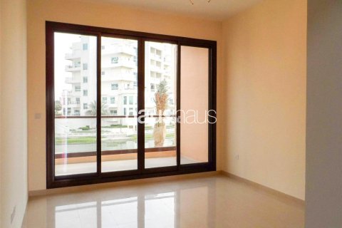 Adosado en Jumeirah Islands, Dubai, 4 dormitorios, 312 m², № 43413 - foto 8