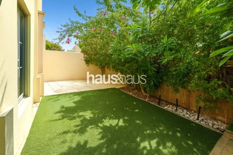 Villa in The Springs, Dubai 2 bedrooms, 162 sq.m. № 43414 - photo 15