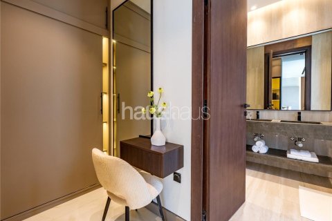Villa in Jumeirah Park, Dubai 4 bedrooms, 510 sq.m. № 43419 - photo 17