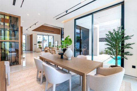 Villa in Jumeirah Park, Dubai 4 bedrooms, 510 sq.m. № 43419 - photo 5