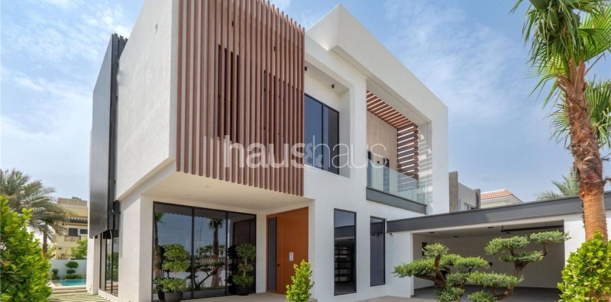 Villa in Jumeirah Park, Dubai 4 bedrooms, 510 sq.m. № 43419