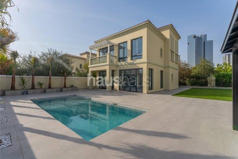 Villa in Jumeirah Village Triangle, Dubai 2 bedrooms, 250 sq.m. № 43421