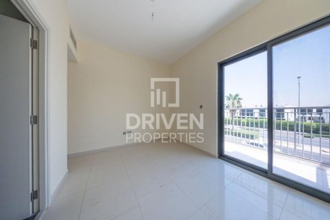 Adosado en Dubai, 3 dormitorios, 166.2 m², № 142840