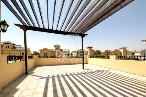 Villa en The Villa, Dubai, 5 dormitorios, 948.63 m², № 142662 - foto 20