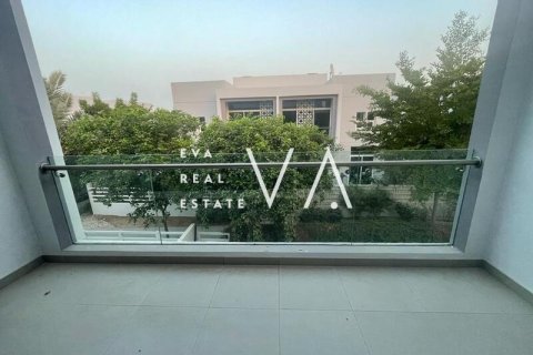 Townhouse in Dubai 4 bedrooms, 388.88 sq.m. № 52810 - photo 10