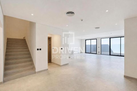 Таунхаус в Dubai Land, Дубай, 3 спальни, 232.63м², № 134252