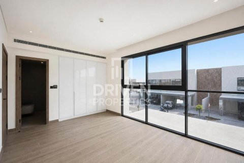 Adosado en Dubai Land, Dubai, 3 dormitorios, 232.63 m², № 134252 - foto 18