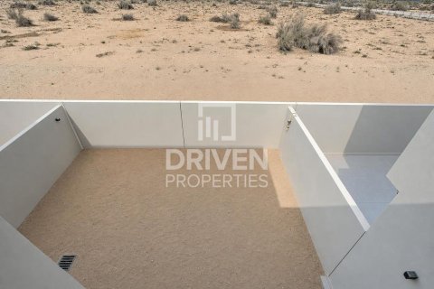 Adosado en Dubai Land, Dubai, 3 dormitorios, 232.63 m², № 134250 - foto 7