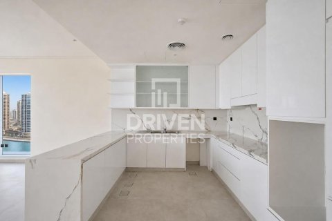 Adosado en Dubai Land, Dubai, 3 dormitorios, 232.63 m², № 134250 - foto 9