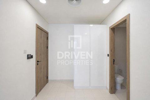 Adosado en Dubai Land, Dubai, 3 dormitorios, 232.63 m², № 134250 - foto 15