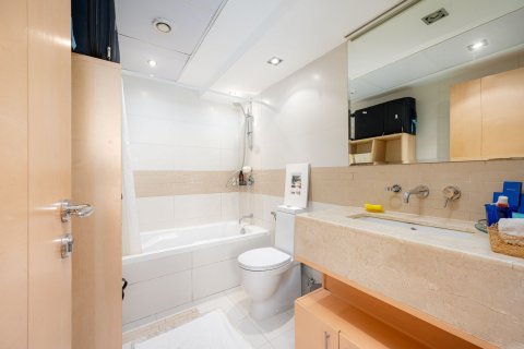 Appartement à Blakely Tower, Dubai Marina, Dubai, 2 chambres, 161.19 m², № 136509 - photo 13