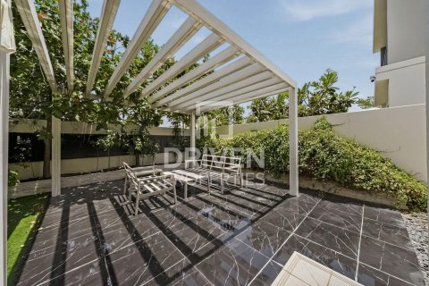 Villa à Sidra Villas, Dubai Hills Estate, Dubai, 4 chambres, 451.14 m², № 139995 - photo 23