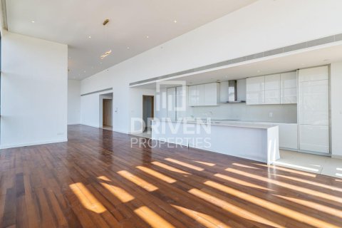Penthouse in City Walk, Dubai 4 bedrooms, 683.58 sq.m. № 139998 - photo 5