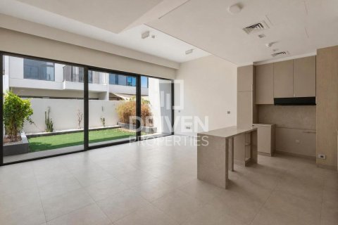 Townhouse in Mohammed Bin Rashid City, Dubai 3 bedrooms, 136.85 sq.m. № 139999