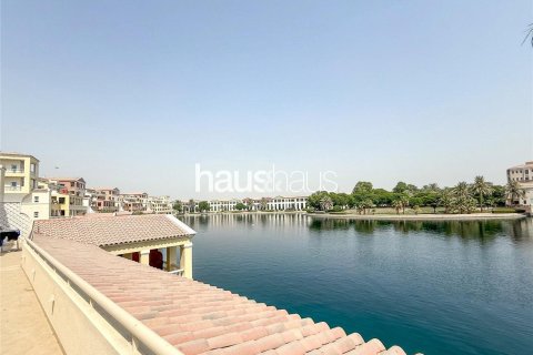 Appartement à Dubai Investment Park, Dubai, 3 chambres, 417 m², № 44148 - photo 15
