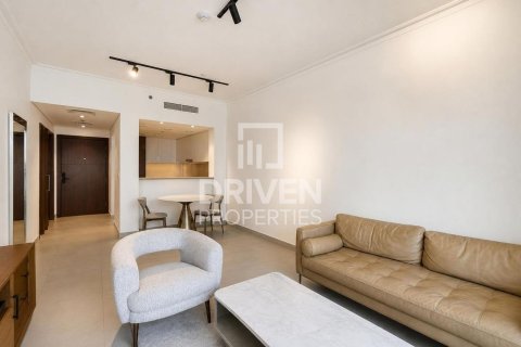 Снять в аренду квартиру в Burj Vista, Даунтаун Дубай (Даунтаун Бурдж Дубай), Дубай: 1 спальня, 81.01м², № 128112 - фото 2