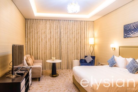 Снять в аренду квартиру в The Palm Tower, Пальма Джумейра, Дубай: студию, 49м², № 37961 - фото 2