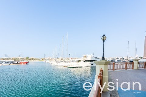 Appartement à Marina Residences, Palm Jumeirah, Dubai, 2 chambres, 190 m², № 37958 - photo 13