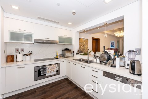 Appartement à Marina Residences, Palm Jumeirah, Dubai, 2 chambres, 190 m², № 37958 - photo 5
