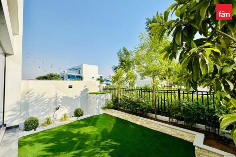Maison de ville à Dubai, 4 chambres, 144 m², № 133120 - photo 3